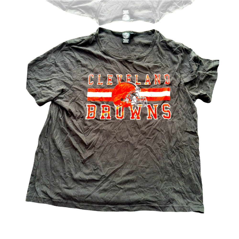 NFL: Cleveland Browns Official Gameday Logo T-Shirt: Women’s XL: GUC: Dog Pound